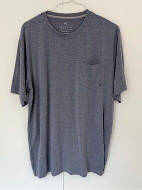 FREE FLY APPAREL Men's Bamboo Flex Pocket T-Shirt in Navy Heather Blue